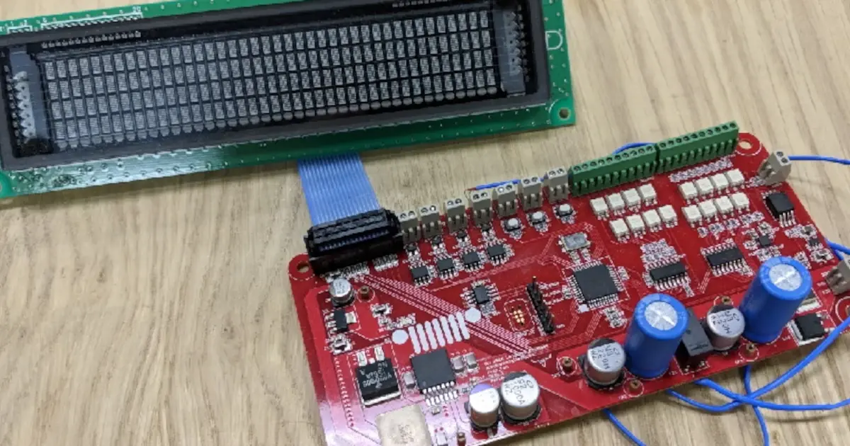 Color Clashing Chip Consolidation